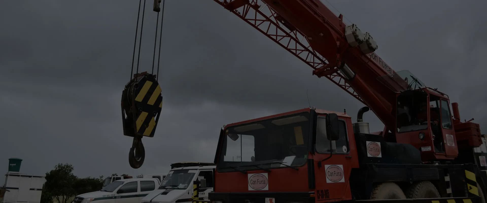 izamiento obra